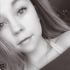 Meet your Posher, Shayla